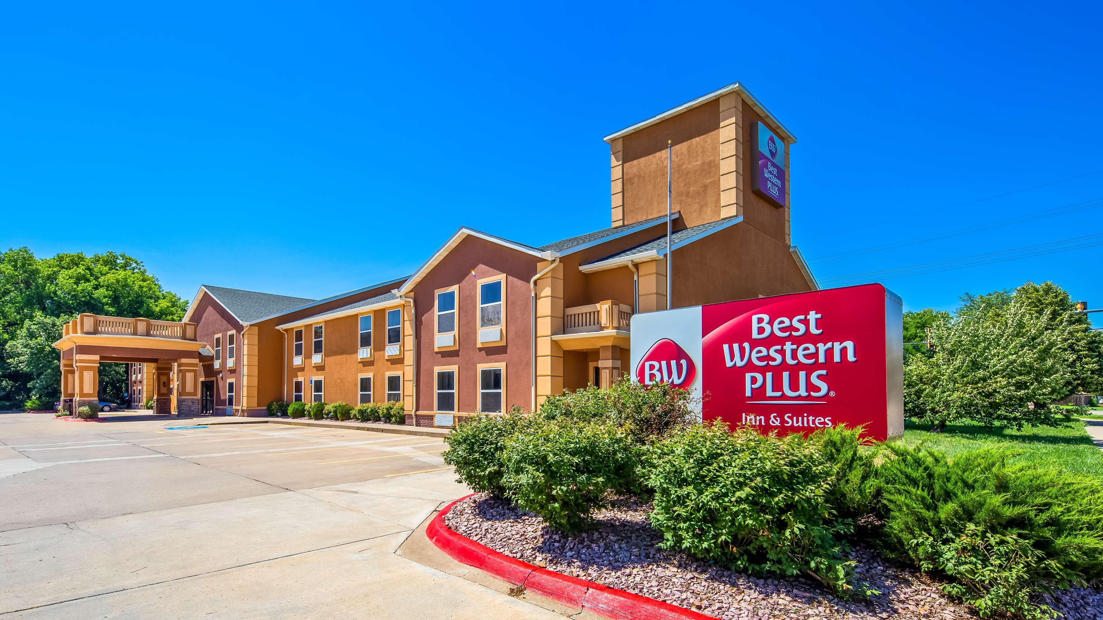 Best Western Plus Midwest Inn & Suites Salina Bagian luar foto